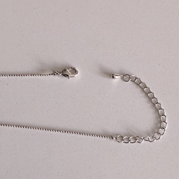 Crystal Necklace - Picture 4 of 4